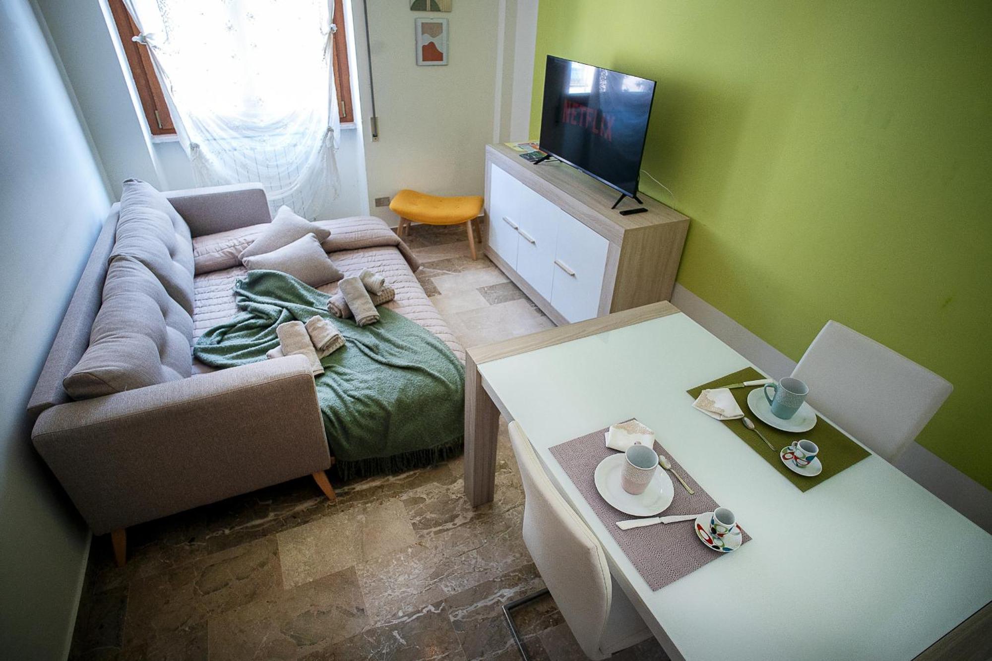 Monte Camicia - Cozy Home In City Center-Spacious-Free Parking L'Aquila Exterior photo